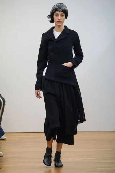 Look 29